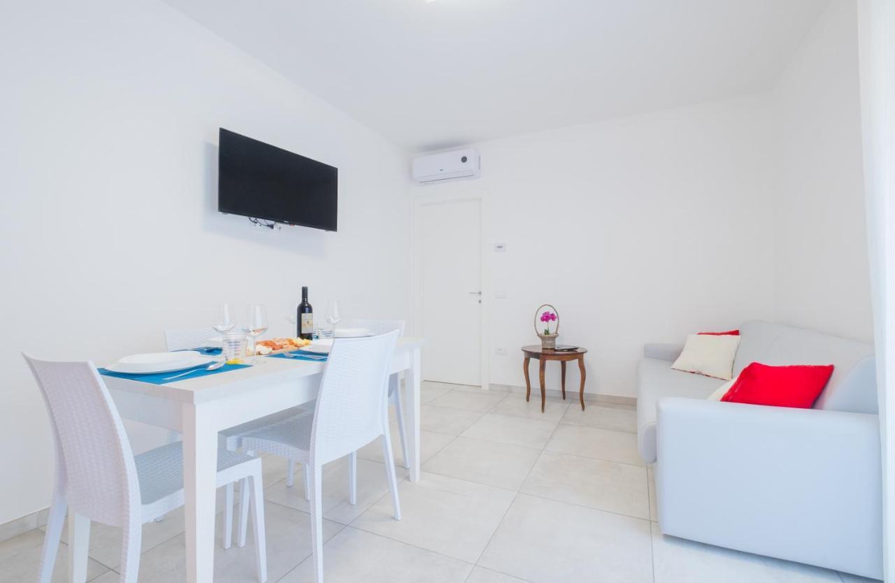 La Maricita Rimini Apartman Kültér fotó